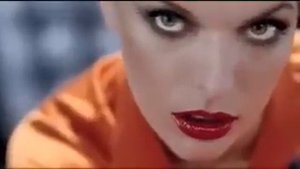 L'Oréal Paris Color Riche Commercial 2011 ft Jennifer Lopez