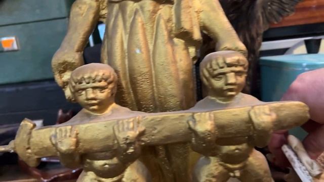 Тбилиси. Навтлуги. Чем удивил Гоча Андриашвили посетителей его барахолки. По чем супницы и радиолы? смотреть онлайн