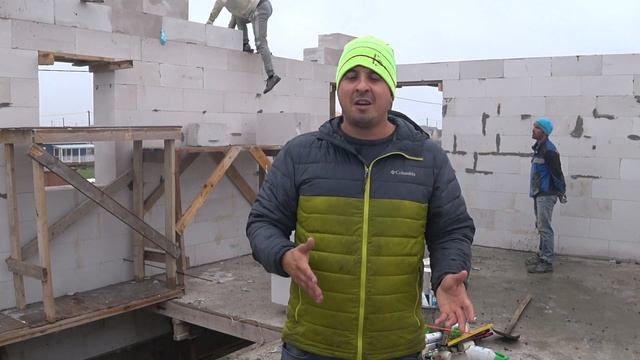 Дом с плоской крышей. Плита покрытия в доме из газобетона с плоской кровлей
