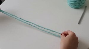 Скрученный шнур. Крученый шнур. Twisted cord.