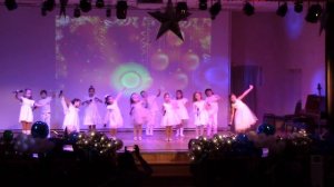 Группа "Сюрприз" -  Новогодняя /Слышишь, кто то идёт/