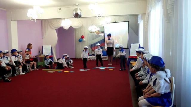 Утренник в детском саду посвященный 23 февраля смотреть онлайн