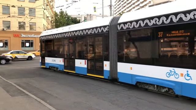 Трамвай "37" (71-931М "Витязь-М") прибывает на остановку "Станция МЦД Каланчёвская" (09.07.2021) смотреть онлайн
