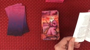 Таро Зеркал от Велигор ? - даже не знаю, что сказать… Обзор странной колоды?.