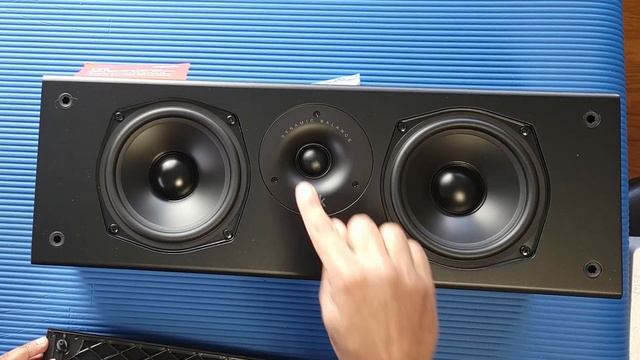 BEST BUDGET Home Theatre Center Channel Speaker - Unboxing Review - Polk T30 смотреть онлайн