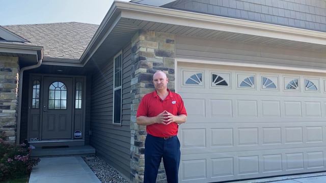 Zero Lot-Line Properties смотреть онлайн