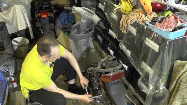 Разбираем Скутер Honda Dio AF-27 Special Edition смотреть онлайн