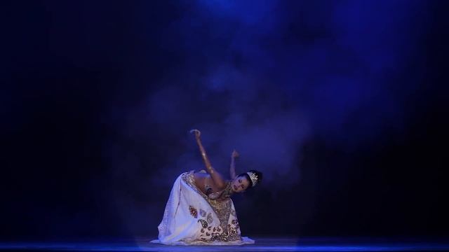 "ROXOLANA" Lyrical Tribal-Fusion Bellydance SHOW by Natasha Korotkina смотреть онлайн