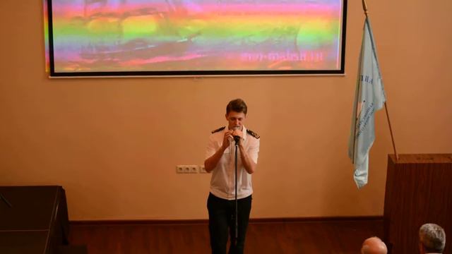 Выпускной ВГУВТ 2015. Русский парень от пуль не бежит... смотреть онлайн