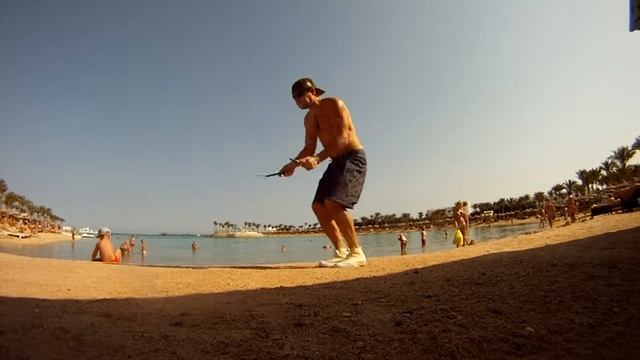 Двойная инверсия и вход в крест в одном прыжке. скиппинг, Rope Skipping / Jump Rope смотреть онлайн