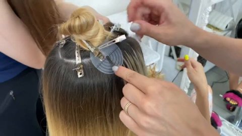 Наращивание волос на кератиновые капсулы. Горячая техника наращивания волос. Hair extension