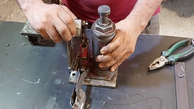 الأداة الأكثر استخداما في العالم تعمل بالكهرباء #الجاك الهيدروليك смотреть онлайн
