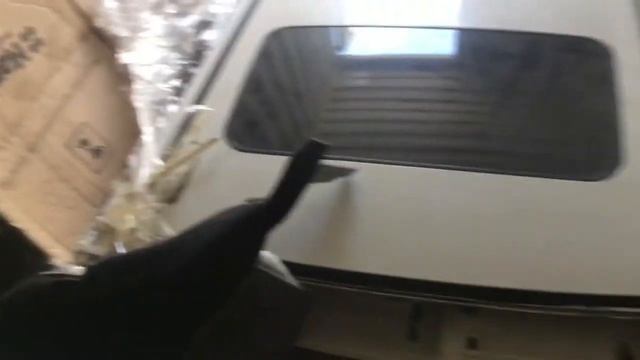 Крыша с люком ,в ожидании когда поставят на фила) смотреть онлайн