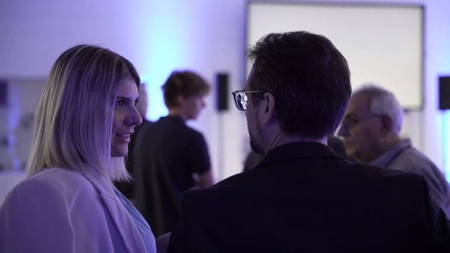 Evento di Lancio Nuova Renault Clio смотреть онлайн