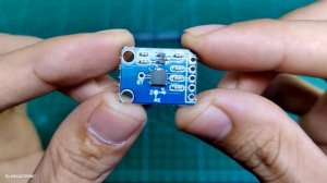 ADXL335-C126 | GY-61 ADXL335 3-Axis Compass Accelerometer Module 3-Axis Analog