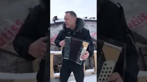 Песня  333  и ее автор и исполнитель Александр Ванюшкин