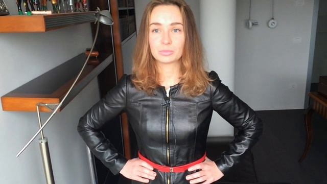 разбор гардероба: старомодные вещи в шкафу смотреть онлайн