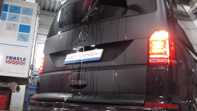 Пример работы омывателя камеры заднего вида VW Multivan T6 смотреть онлайн