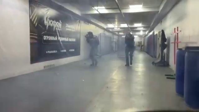 Отработка, перемещения с непрерывным ведением огня в составе двойки.