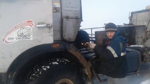 Запуск Камаза факелом в мороз