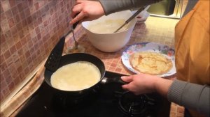 Блинчики с крабовыми палочками. ЭТО НУЖНО ПОПРОБОВАТЬ! Очень нежная начинка.