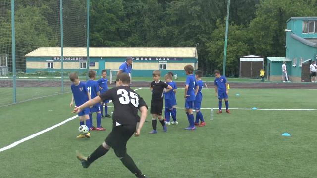 Молния - Авангард 1й состав 3-0, 11.06.2022 смотреть онлайн