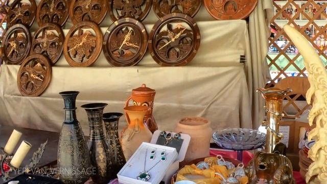 Yerevan Vernissage Street Souvenirs Market ?