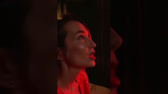 ФЕВРАЛЬ 
Стихи Натальи  Волошиной, читает Наталья  Волошина 
#стихи #поэт #поэзия #поэтесса #стих