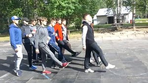 Тренировка по строевой подготовке на педагогической практике.