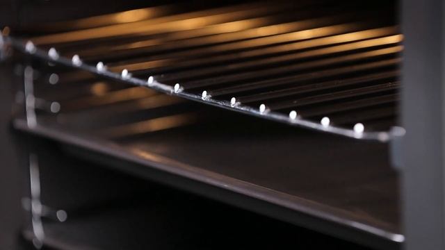 Видеообзор газовых духовых шкафов Körting OGG 771 CFX/СFN/CFW смотреть онлайн