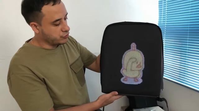 Рюкзак с цифровым LED экраном PIX - новый ТРЕНД! смотреть онлайн