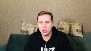 Почему бывшая спустя время Начинает следить