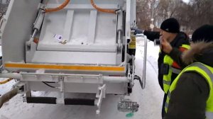 Мусоровоз WERNOX в работе.mp4