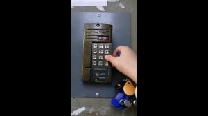 Как записать мастер ключ в домофон vizit