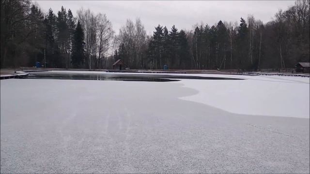 Первый выход на лёд. Подготовка к началу сезона. Клёвое место лосиный остров. смотреть онлайн