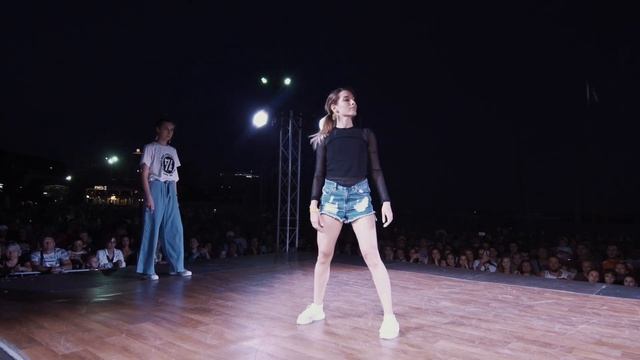 КАРИНА EXPLOSION & BOOGIE D VS ТИТАНИ & NIAKO | LOCKING-WAACKING смотреть онлайн