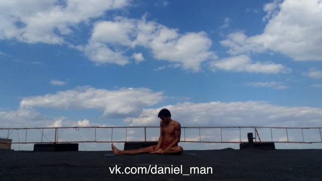 Shanti Kung-fu on the roof with Daniel man смотреть онлайн