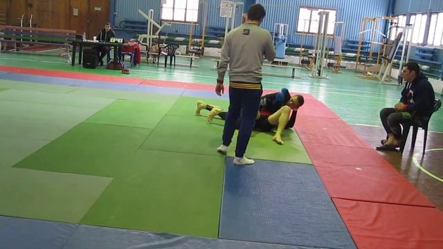 Чемпионат СЗФО по грепплигу Fila No-Gi Финал -84 кг 1/4 финала Зуев Антон - смотреть онлайн