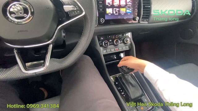 Skoda Kodiaq 2023 - Tính năng rửa camera lùi cực kỳ cao cấp смотреть онлайн