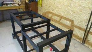 Верстак на колесах для торцовочной и монтажной пилы своими руками.