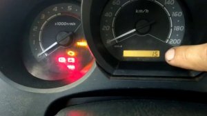 Como resetear Luz (T-BELT) Toyota Hilux 2005-2015/ How to reset Timing Belt light Toyota Hilux
