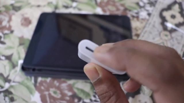 Lightning to USB 3 Camera Adapter- Connect anything to IPAD with lightning connector only ? смотреть онлайн