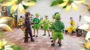 Танец лягушат 2 мл группа 2008г.