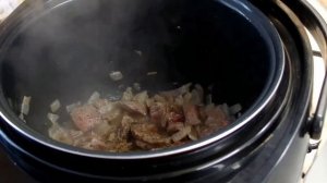 Гуляш из говядины в мультиварке. Простой рецепт.( Beef goulash)