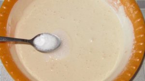 Бисквитный пирог с инжиром