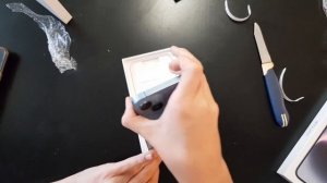 Распаковка смартфона iPhone 14 + синего цвета