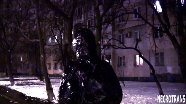 Winter walks in a black leather suit and black glossy shiny down jackets. Winter walks in space sui смотреть онлайн