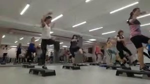 Связка на степе / step basic /  STEP