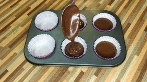 Шоколадные капкейки на кефире ! Крем-чиз на сливках !
