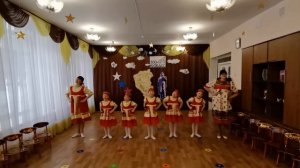 Танец " Ложечки- кормежечки"